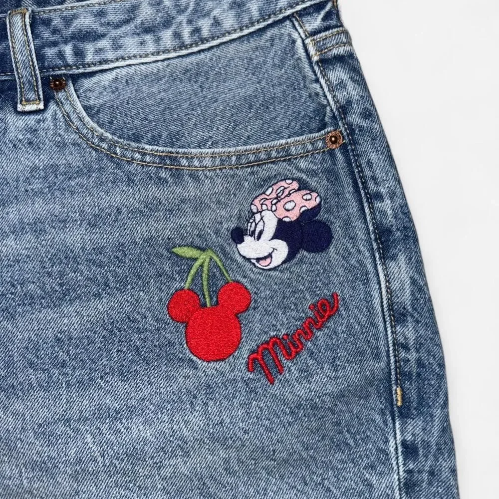 Disney Minnie Mouse Denim Mini Shorts WOMEN'S SIZE 22 - Picture 2 of 8